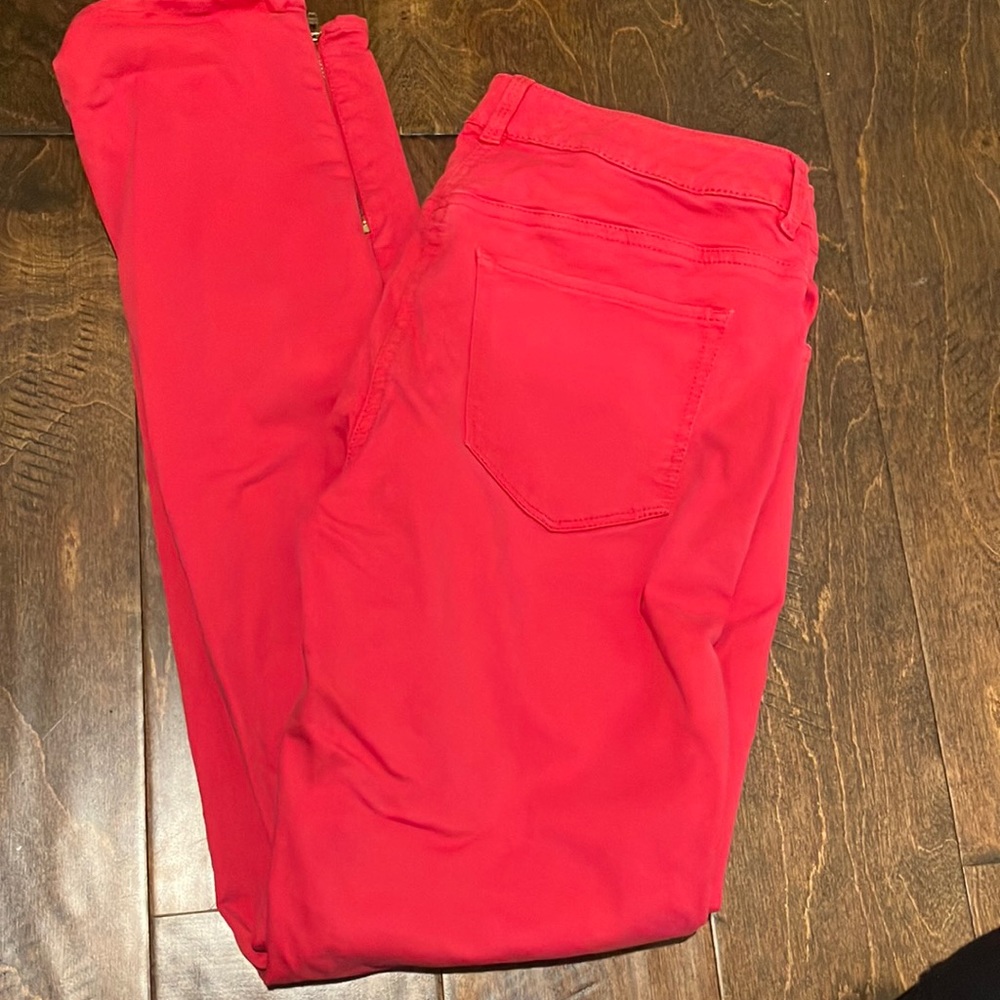 Chico’s red zipper pants (00 Chico = XS size 2)